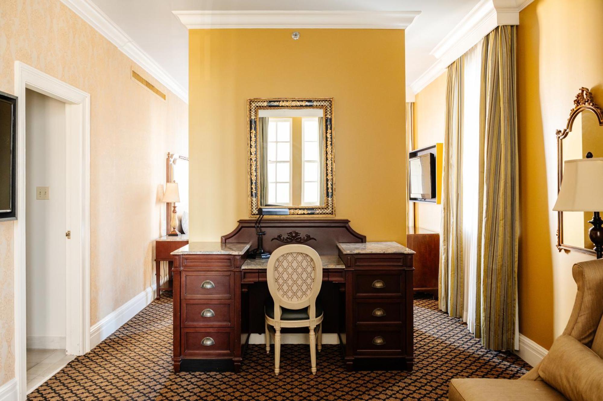 Hotel The Lafayette New Orleans By Kasa Esterno foto