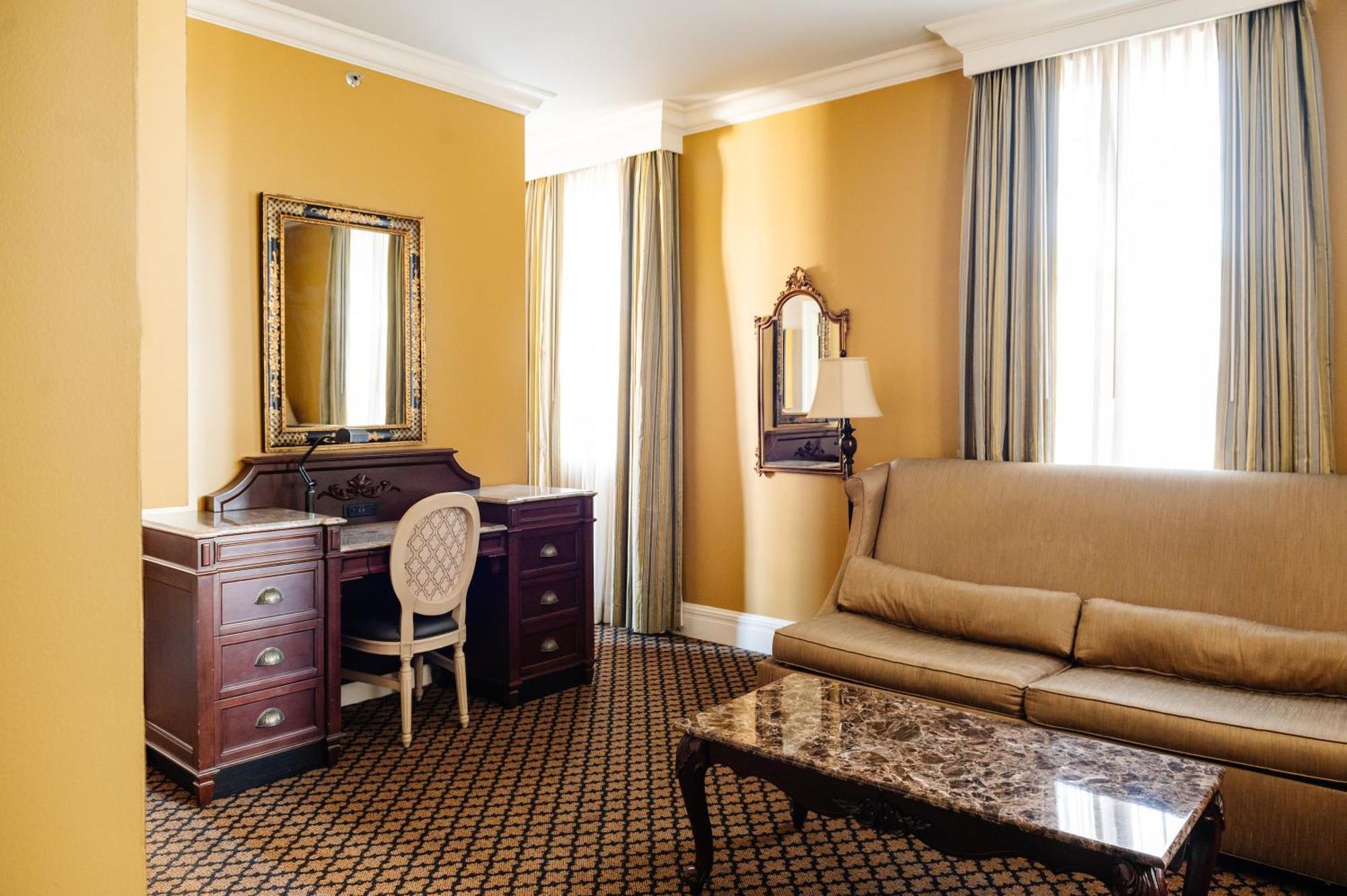 Hotel The Lafayette New Orleans By Kasa Esterno foto