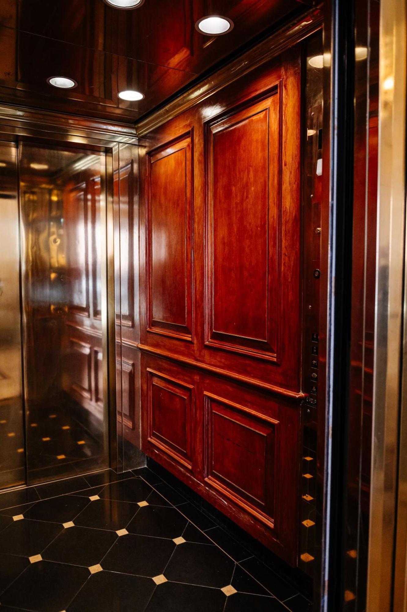 Hotel The Lafayette New Orleans By Kasa Esterno foto